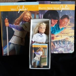 NIB AMERICAN GIRL MINI JULIE DOLL & BOOKS